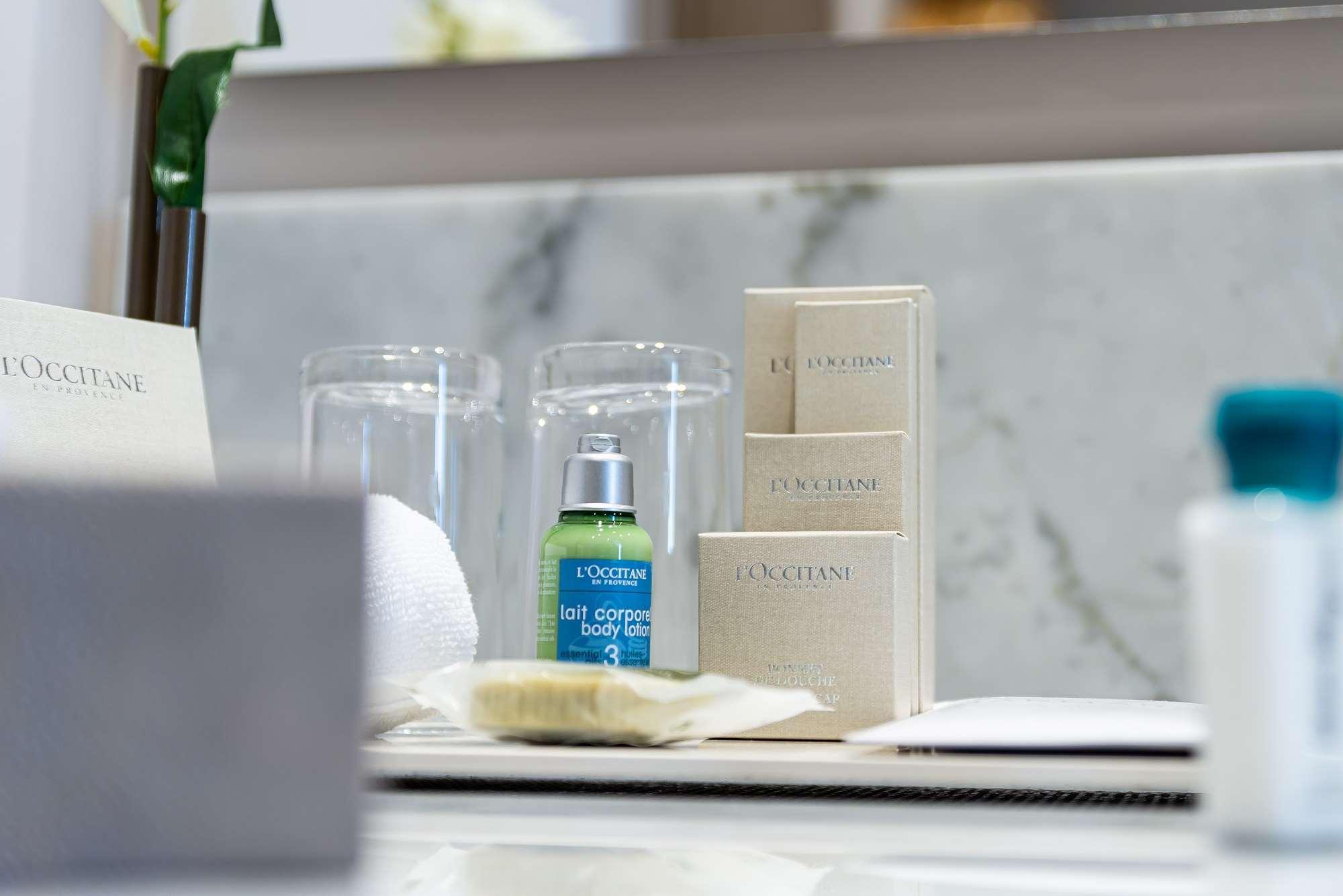 Hotel York Luxury Suites Medellin By Preferred Exteriér fotografie L'OCCITANE amenities
