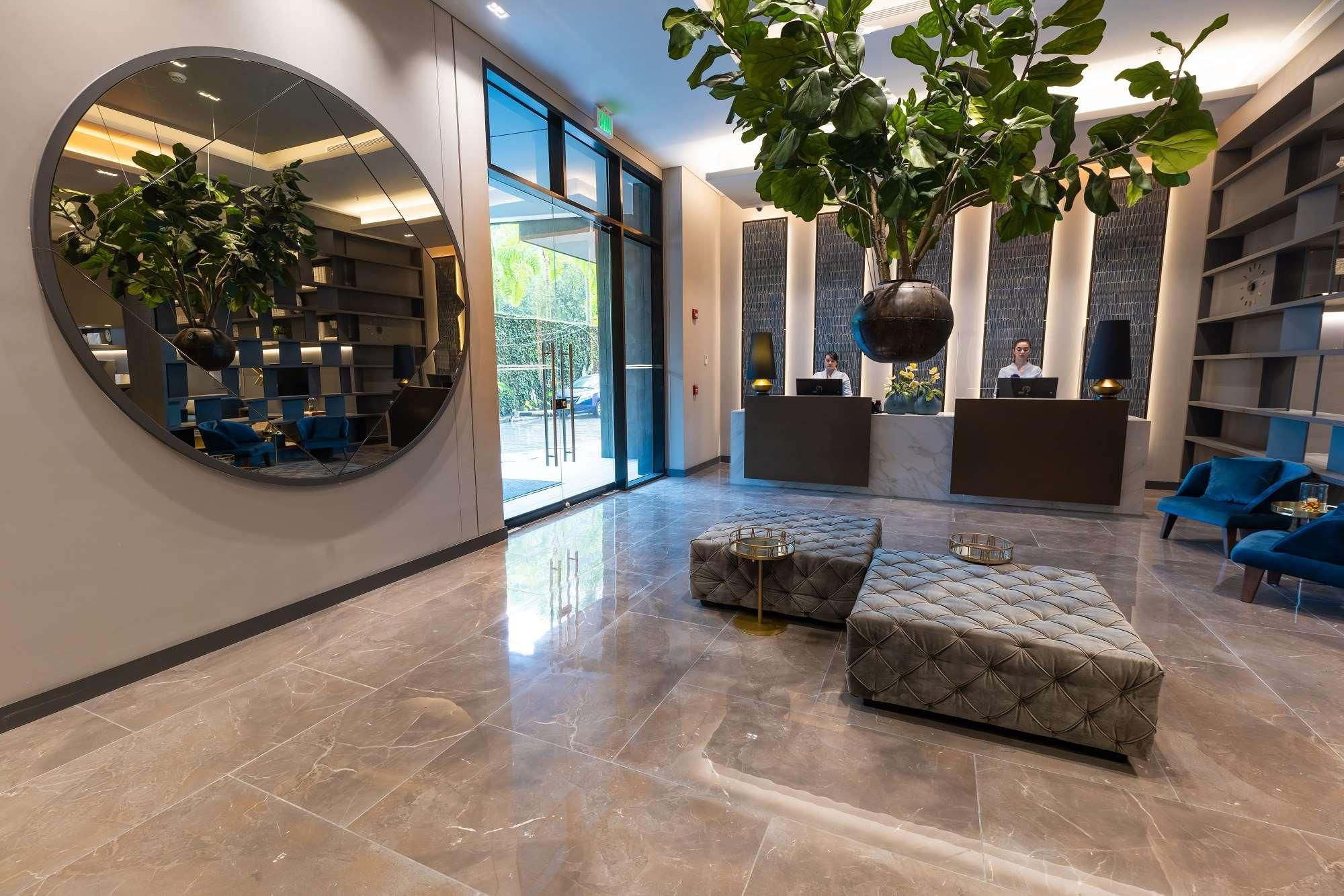 Hotel York Luxury Suites Medellin By Preferred Exteriér fotografie The lobby of the hotel