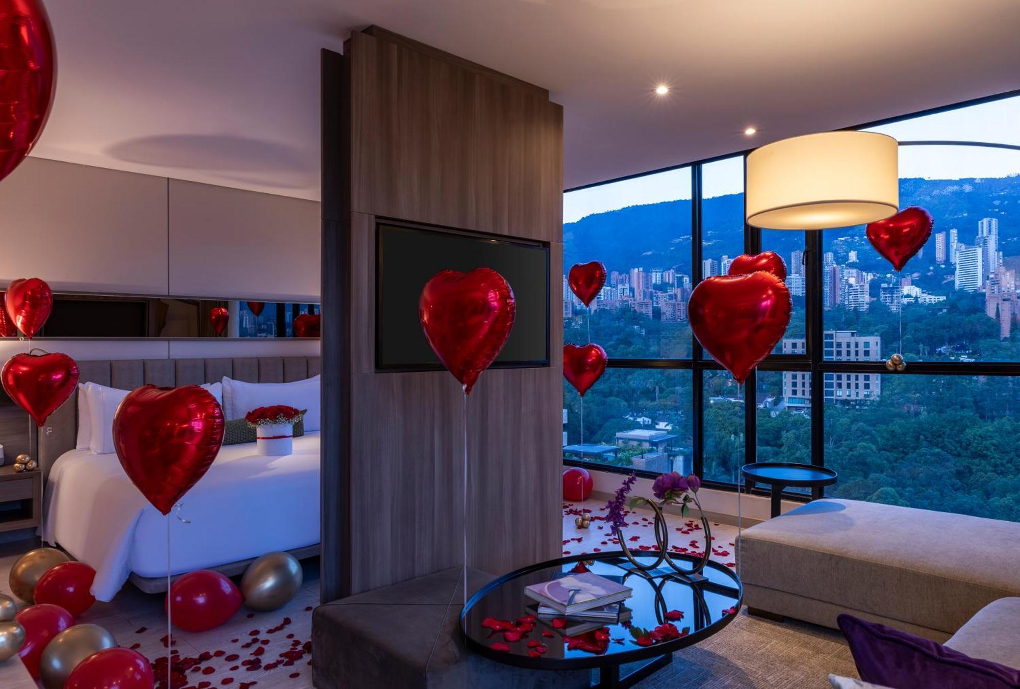 Hotel York Luxury Suites Medellin By Preferred Exteriér fotografie A bedroom at the hotel